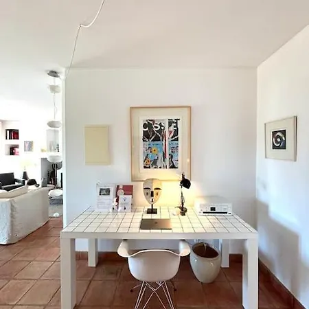 Tavirawhithouse Villa